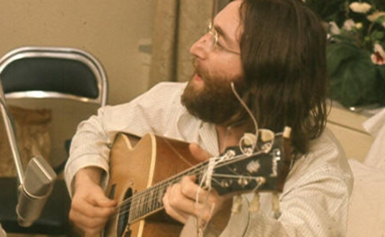John Lennon una biografia